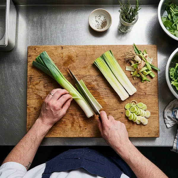 Préparation des poireaux